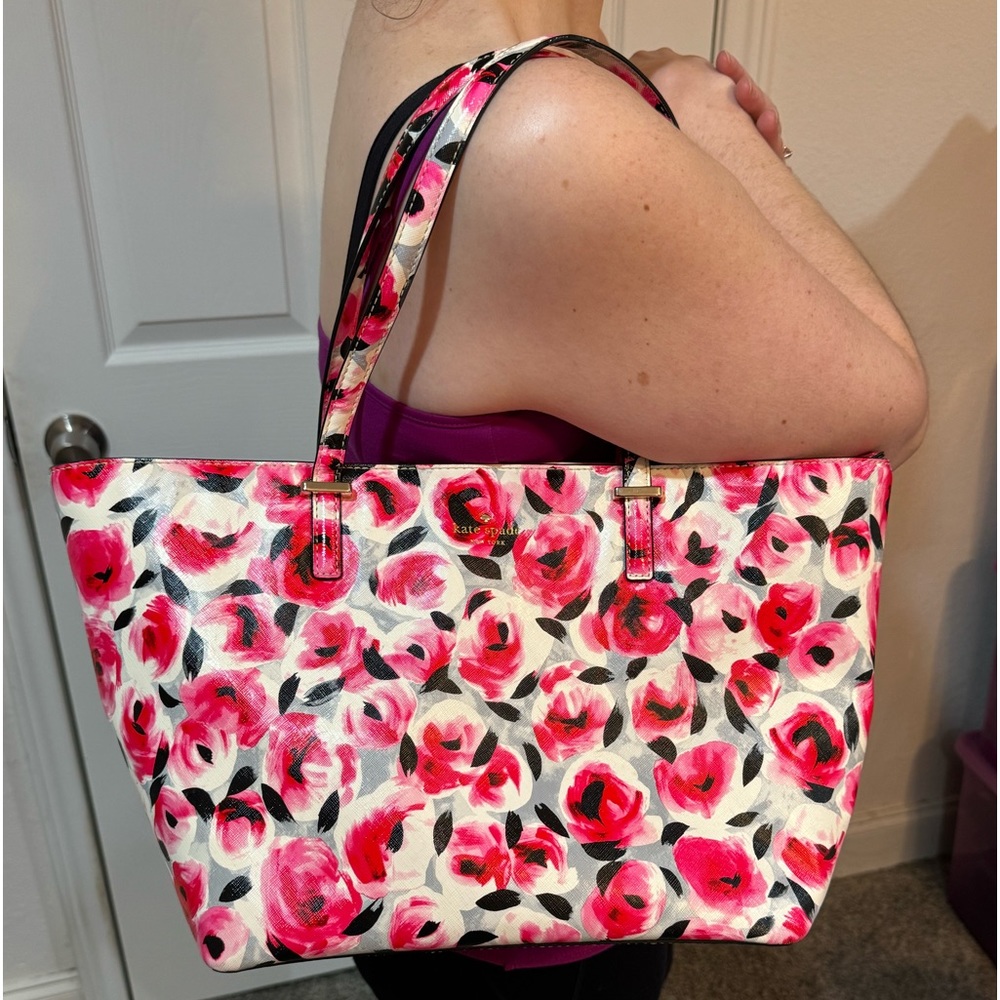 kate spade Cedar St. Rose Floral Tote